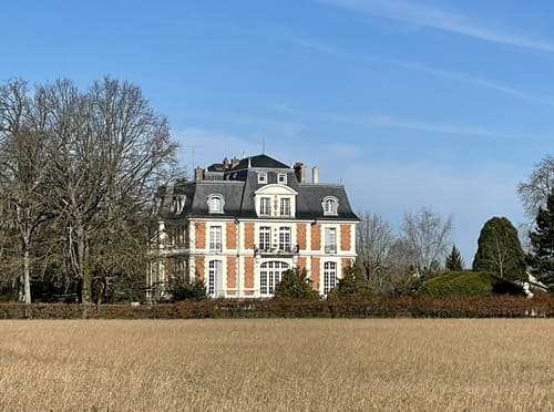 "Chateau d'Hautefeuille"